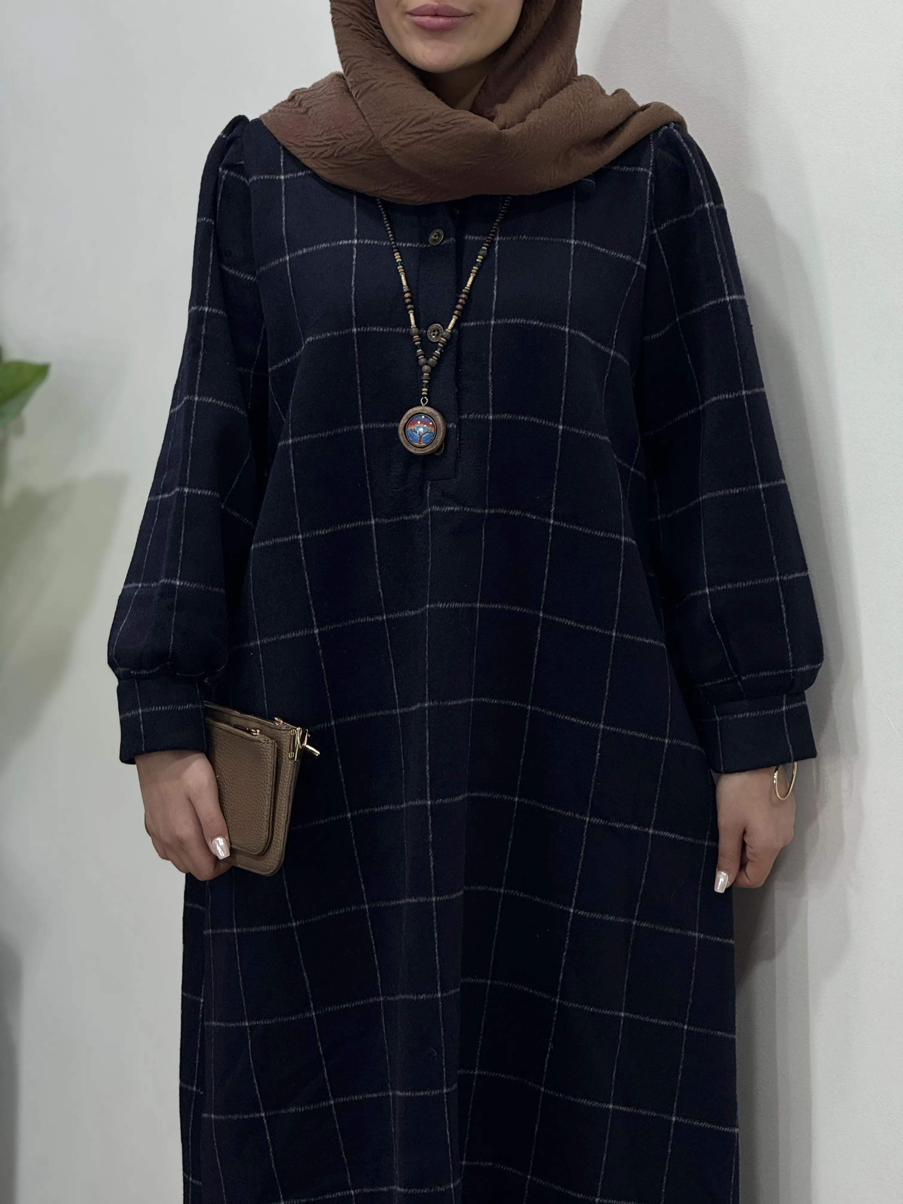 کفتان بلند پشمی آیسومهنا (ایراد دار)